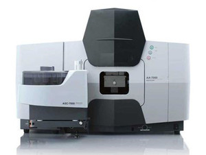 原子吸收光谱仪